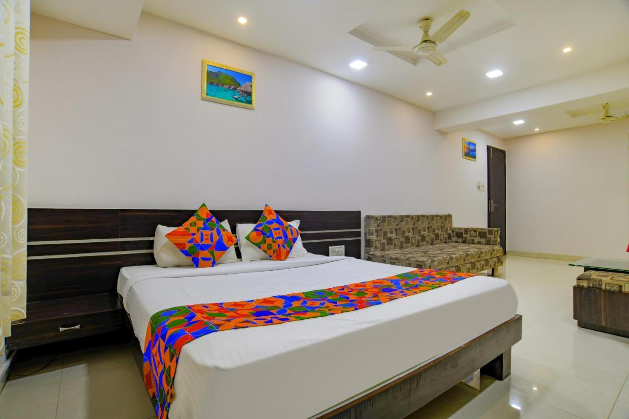 Fabhotel Grand Raj Indore Eksteriør bilde